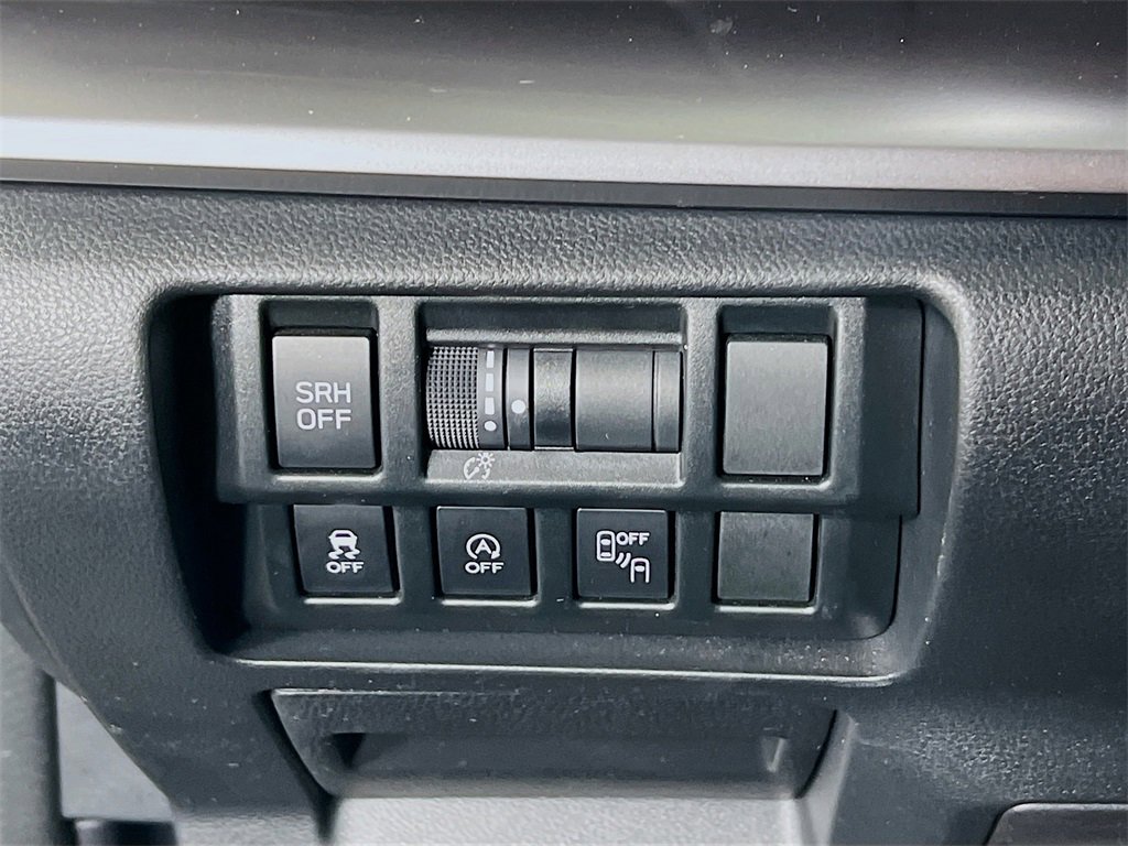 Used 2022 Subaru Crosstrek 2.5i Limited w/ Moonroof Package 2 image 21