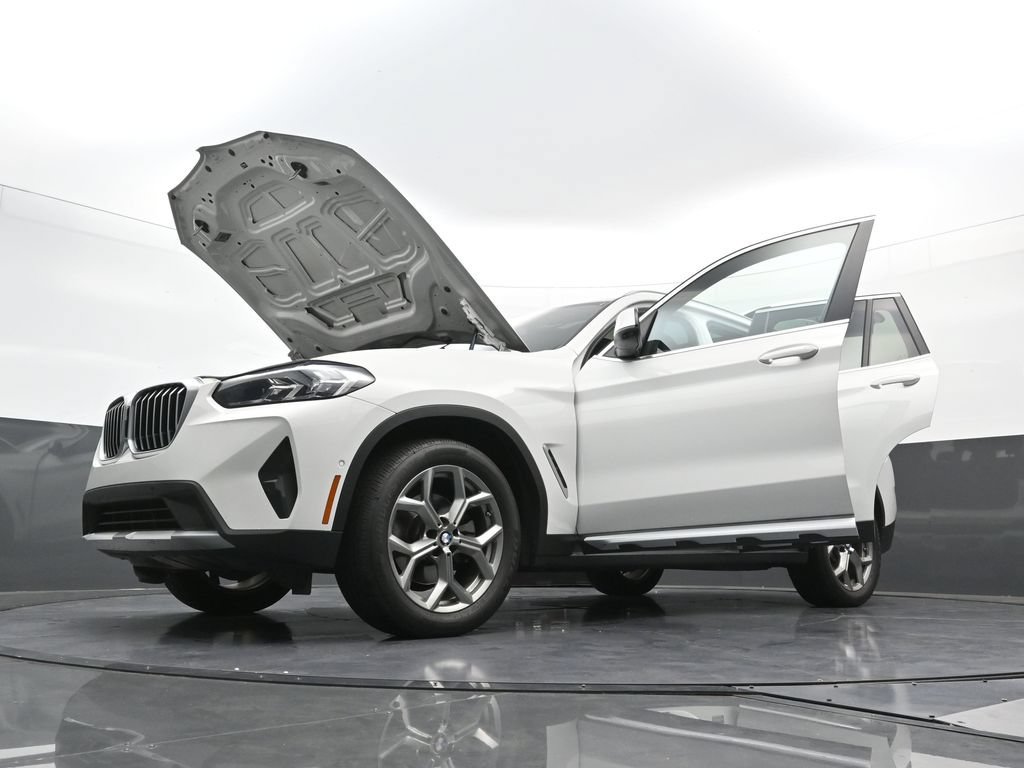 Used 2023 BMW X3 xDrive30i w/ Premium Package AWD/4WD image 39