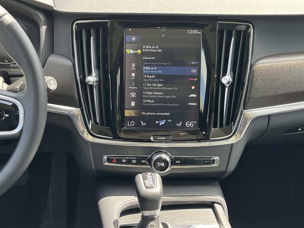 Used 2019 Volvo V90 T5 Cross Country w/ Advanced Package image 16