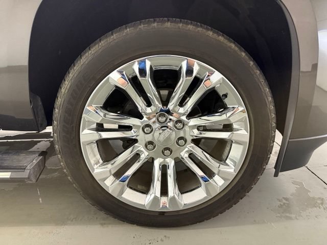 Used 2020 Cadillac Escalade Premium Luxury w/ LPO, Radiant Package AWD/4WD image 35