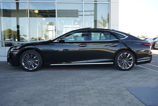 Used 2020 Lexus LS 500 w/ Accessory Package (Z2) RWD image 5