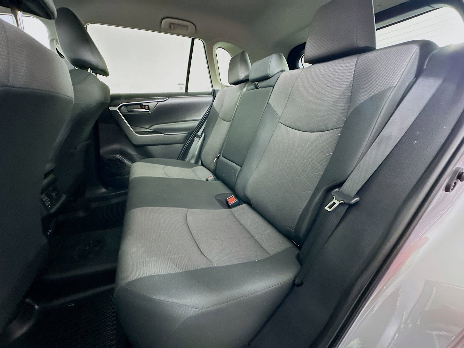 Used 2024 Toyota RAV4 XLE image 23