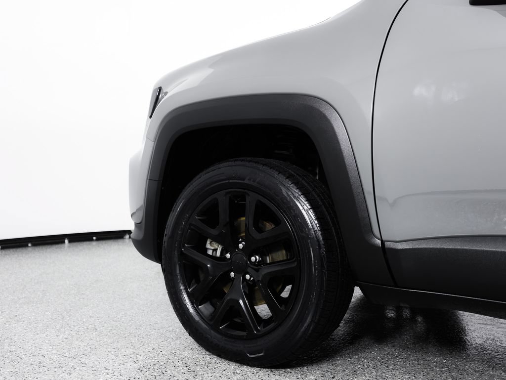 Used 2022 Jeep Renegade Altitude AWD/4WD image 7