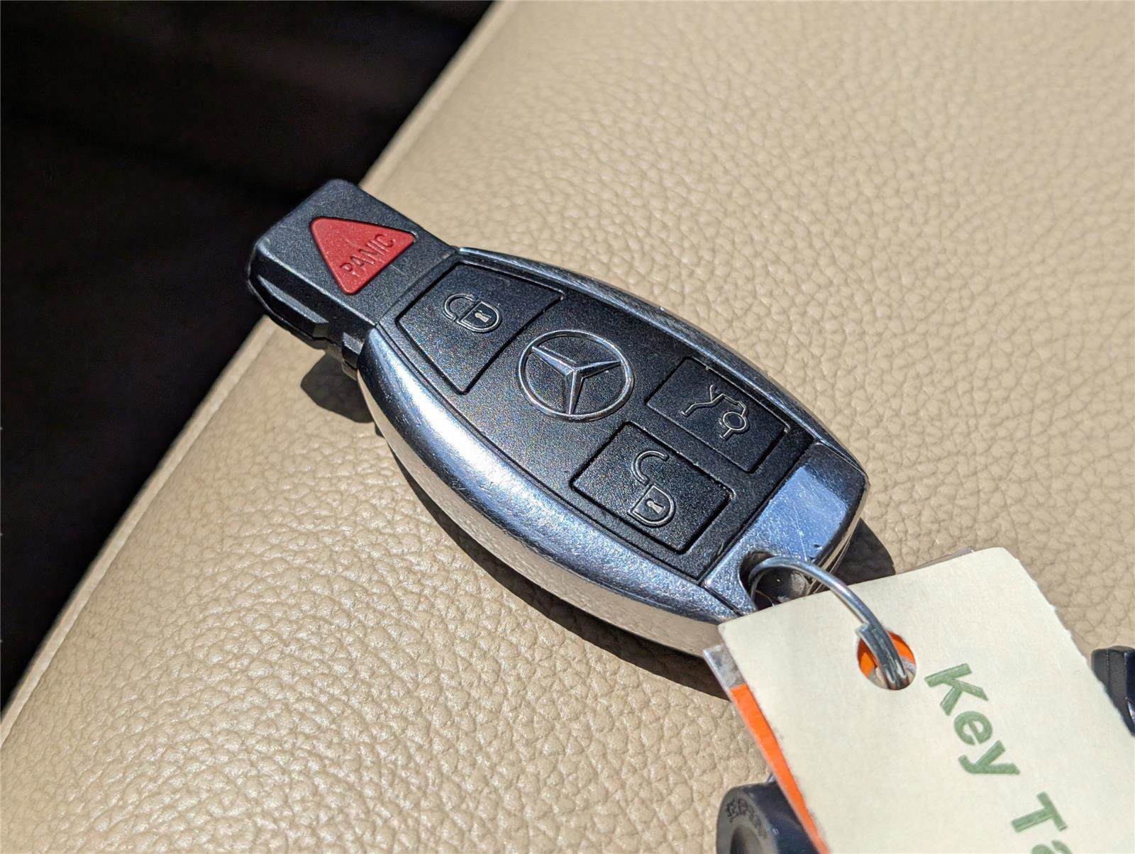 Used 2012 Mercedes-Benz GL 320 BlueTEC 4MATIC image 17