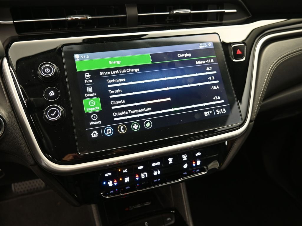 Used 2022 Chevrolet Bolt EUV LT w/ Convenience Package image 26