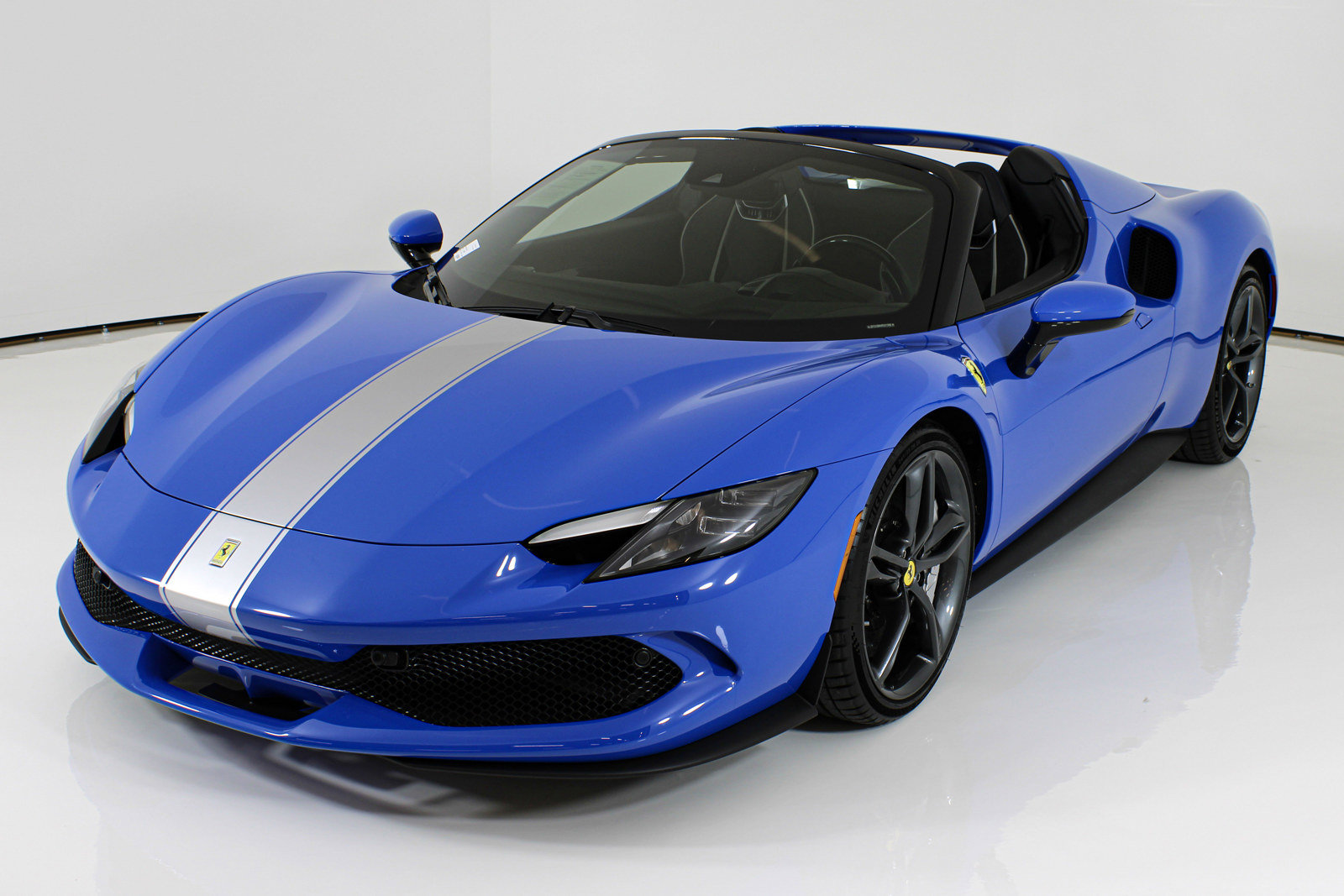 Certified 2024 Ferrari 296 GTS RWD image 45