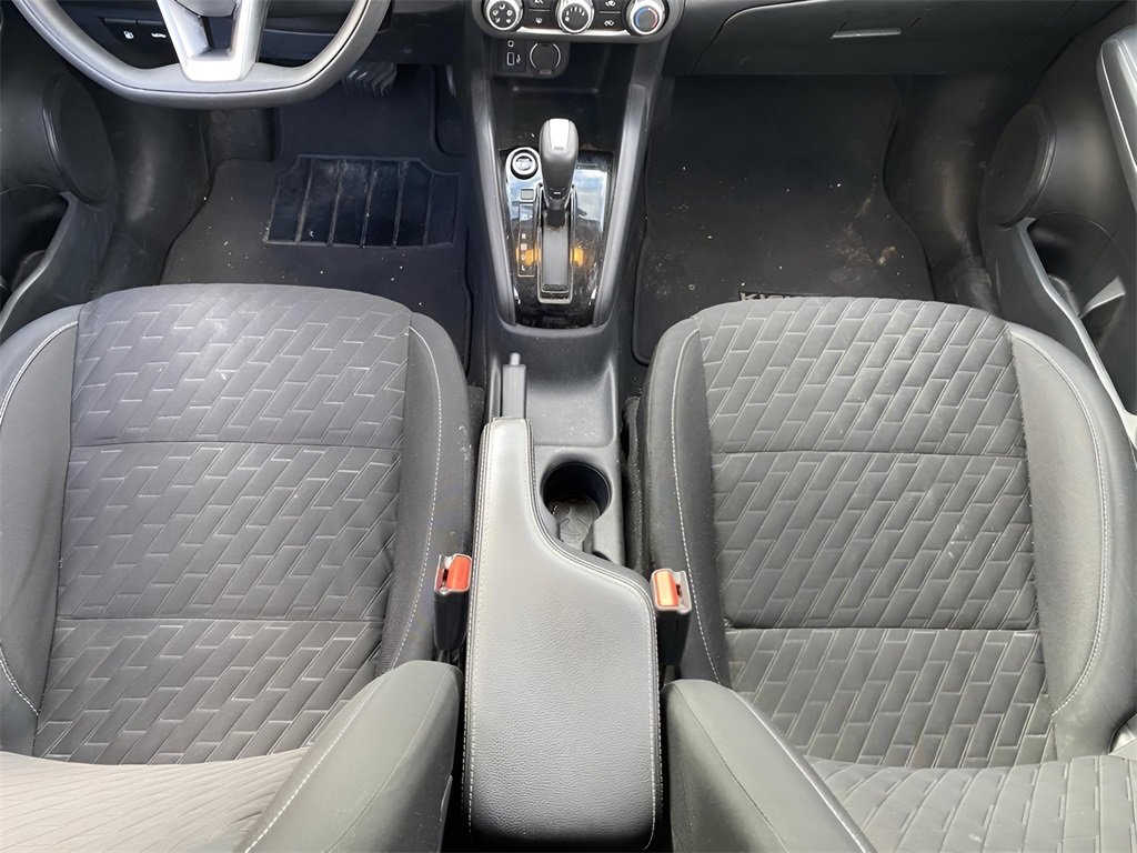 Used 2022 Nissan Kicks S image 16