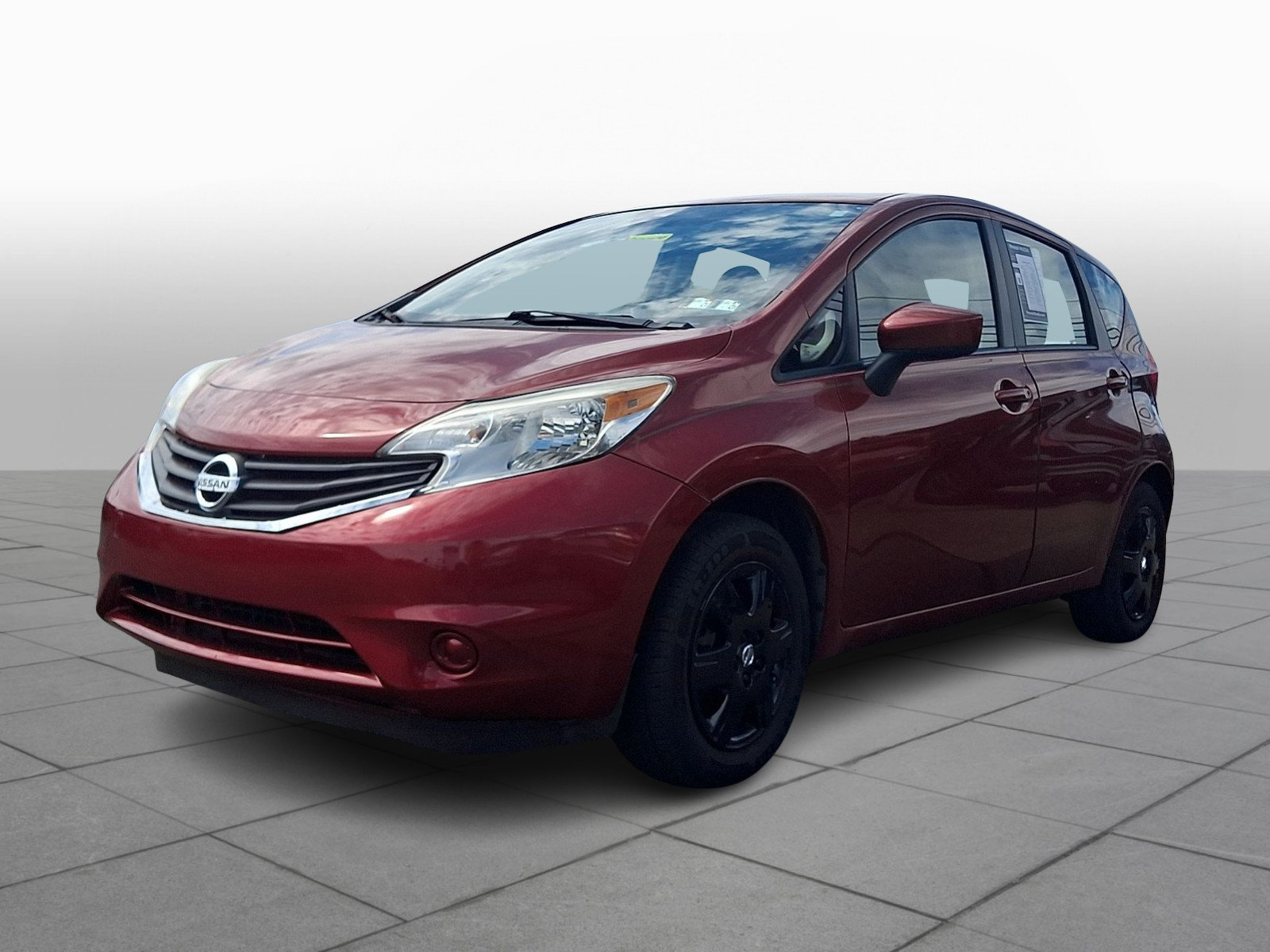 Used 2016 Nissan Versa Note SV FWD image 4