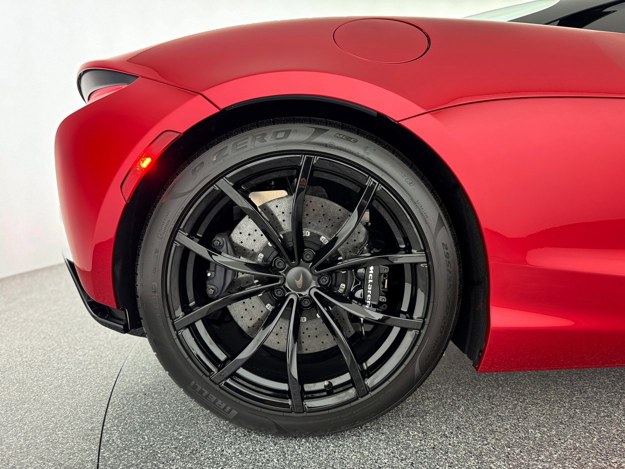 New 2025 McLaren Artura Spider image 30