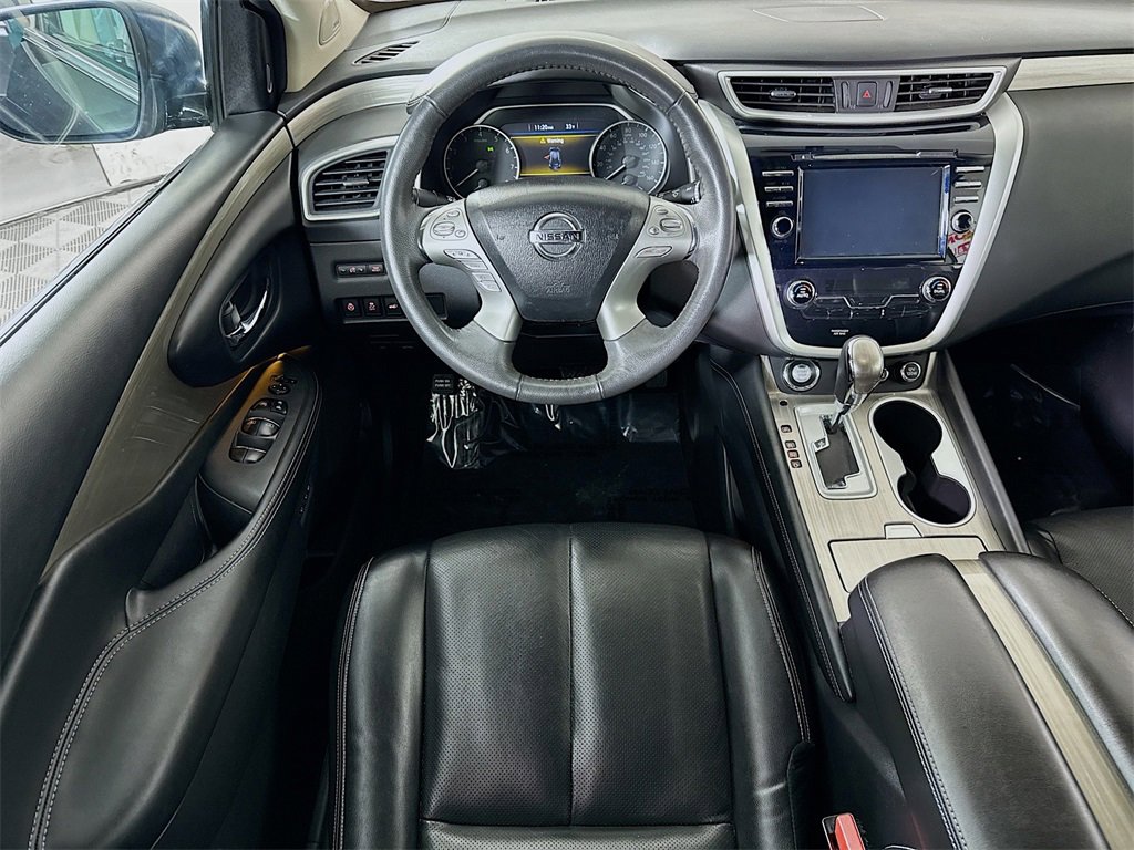 Used 2017 Nissan Murano Platinum w/ Platinum Technology Package image 3