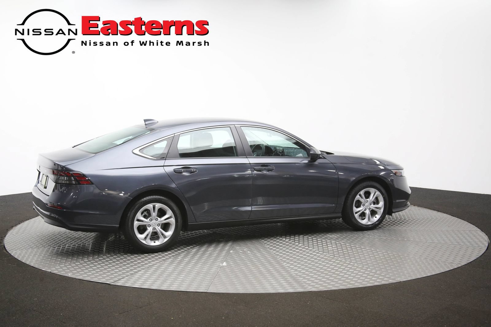 Used 2025 Honda Accord LX image 40