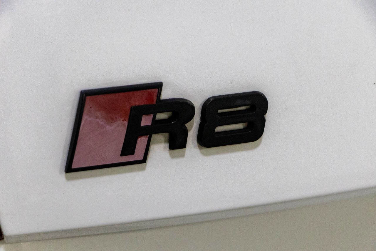 Used 2009 Audi R8 V8 AWD/4WD image 23