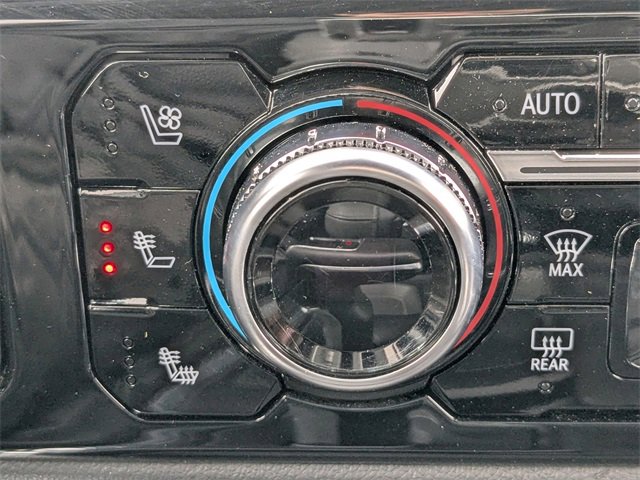 Used 2023 GMC Sierra 1500 SLT w/ SLT Premium Plus Package image 28