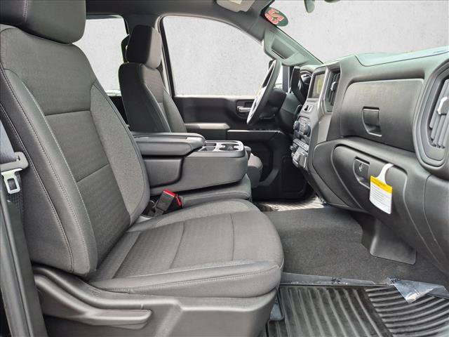 Used 2025 Chevrolet Silverado 2500 Custom w/ Custom Value Package AWD/4WD image 20