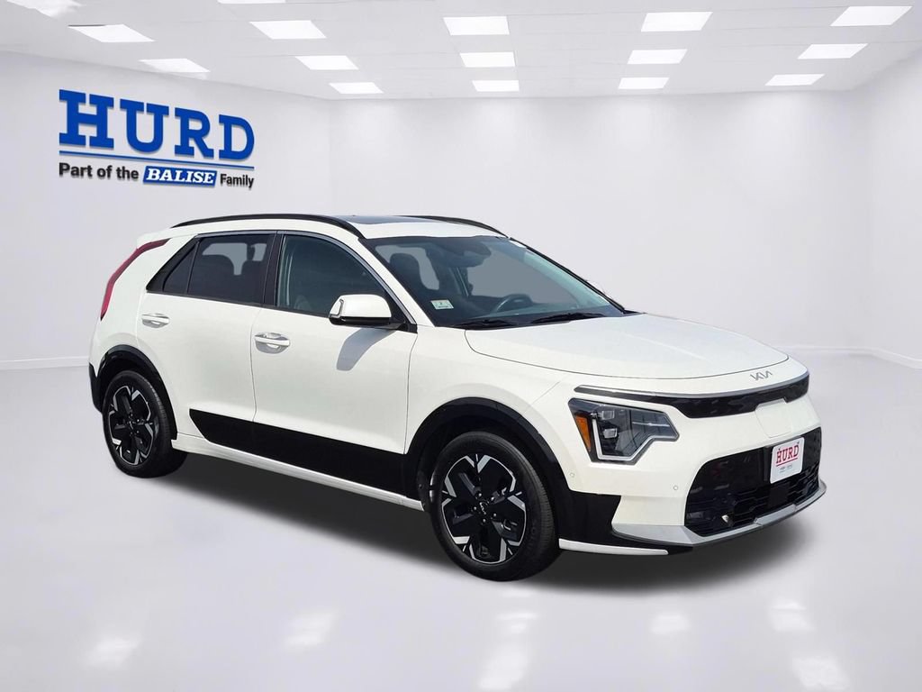 Used 2023 Kia Niro Wave w/ Wave Preserve Package