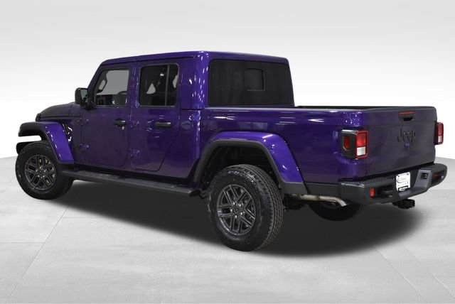 New 2026 Jeep Gladiator Sport image 7