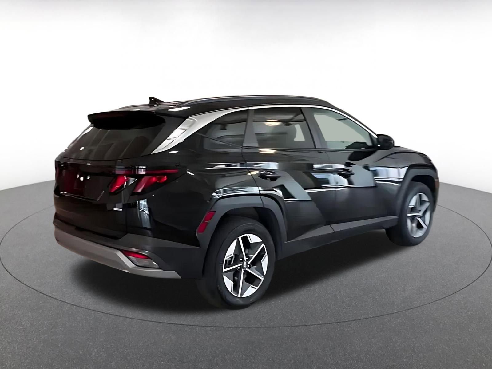 Used 2025 Hyundai Tucson SEL image 14