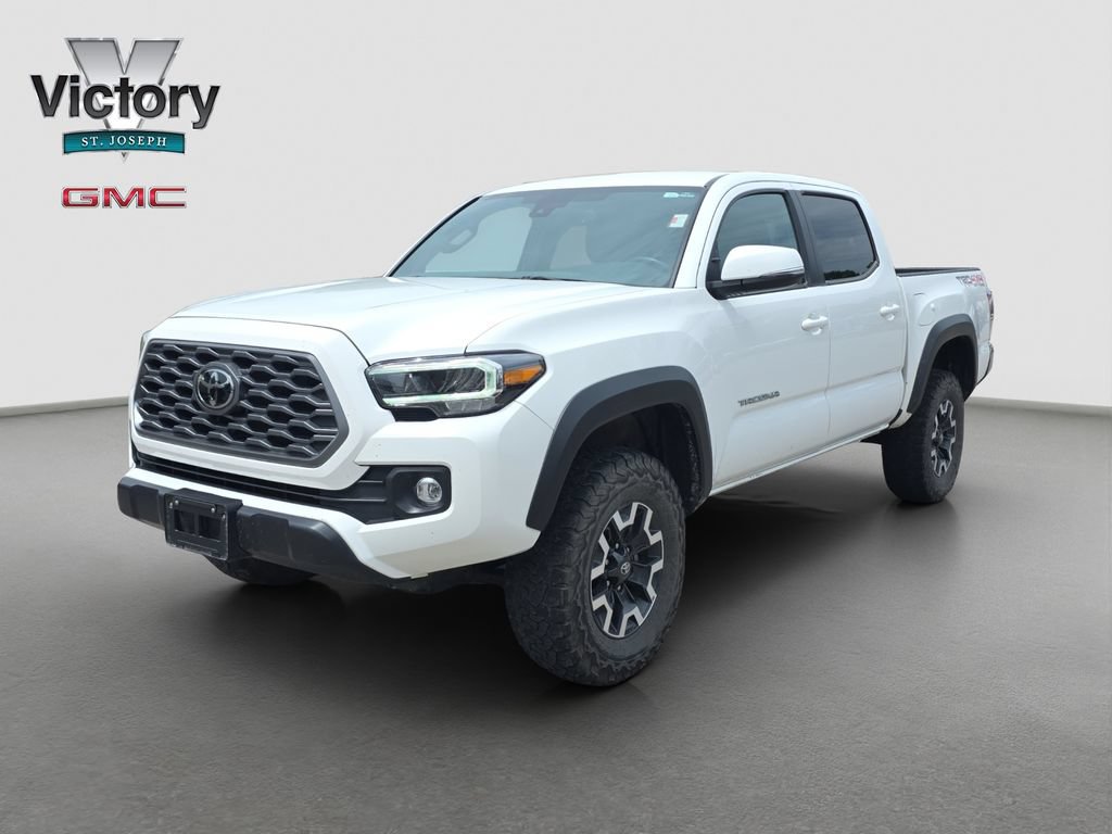 Used 2023 Toyota Tacoma TRD Off-Road AWD/4WD image 3