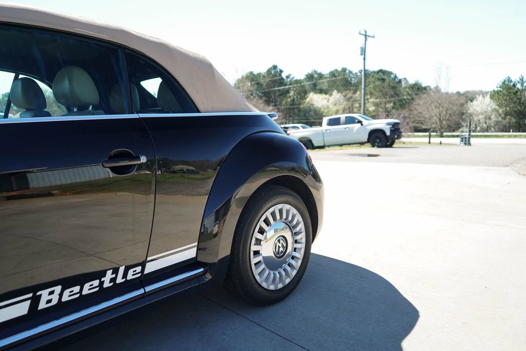 Used 2014 Volkswagen Beetle 2.5 image 15