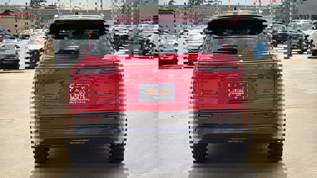 New 2026 Toyota Crown Signia image 4