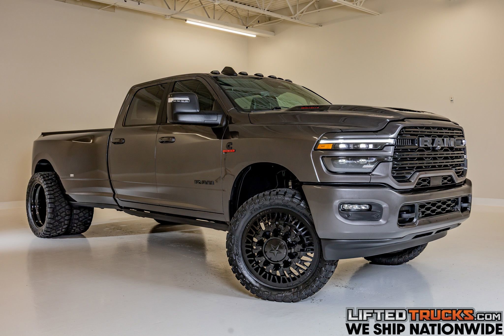 Used 2026 RAM 3500 Laramie image 1