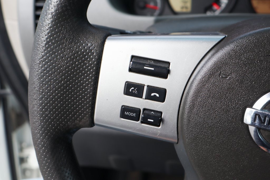 Used 2015 Nissan Xterra X image 20