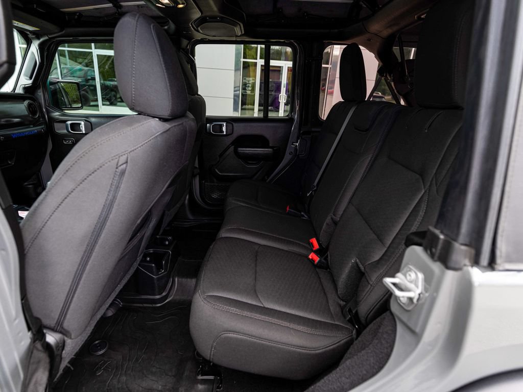 Used 2023 Jeep Wrangler Unlimited Sport AWD/4WD image 24