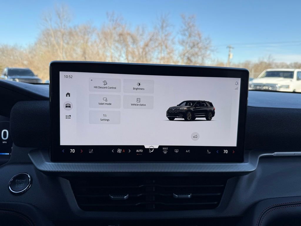 Used 2025 Ford Explorer ST-Line w/ ST-Line Street Pack image 33