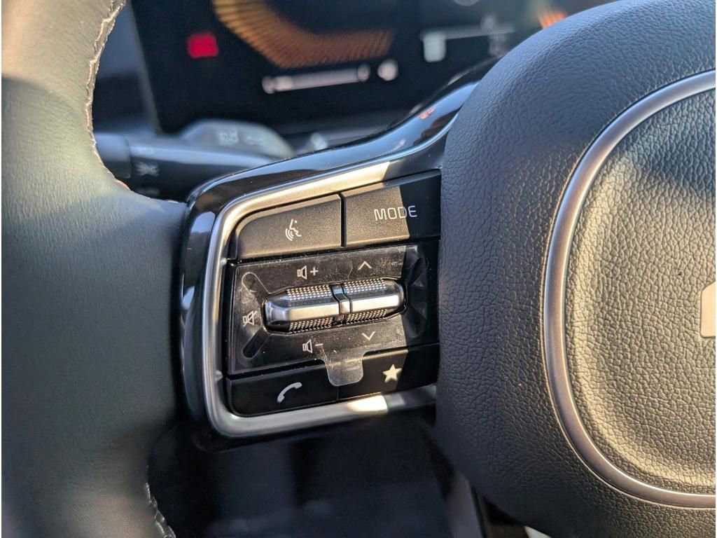 New 2025 Kia Sorento S w/ Panoramic Sunroof Package image 18