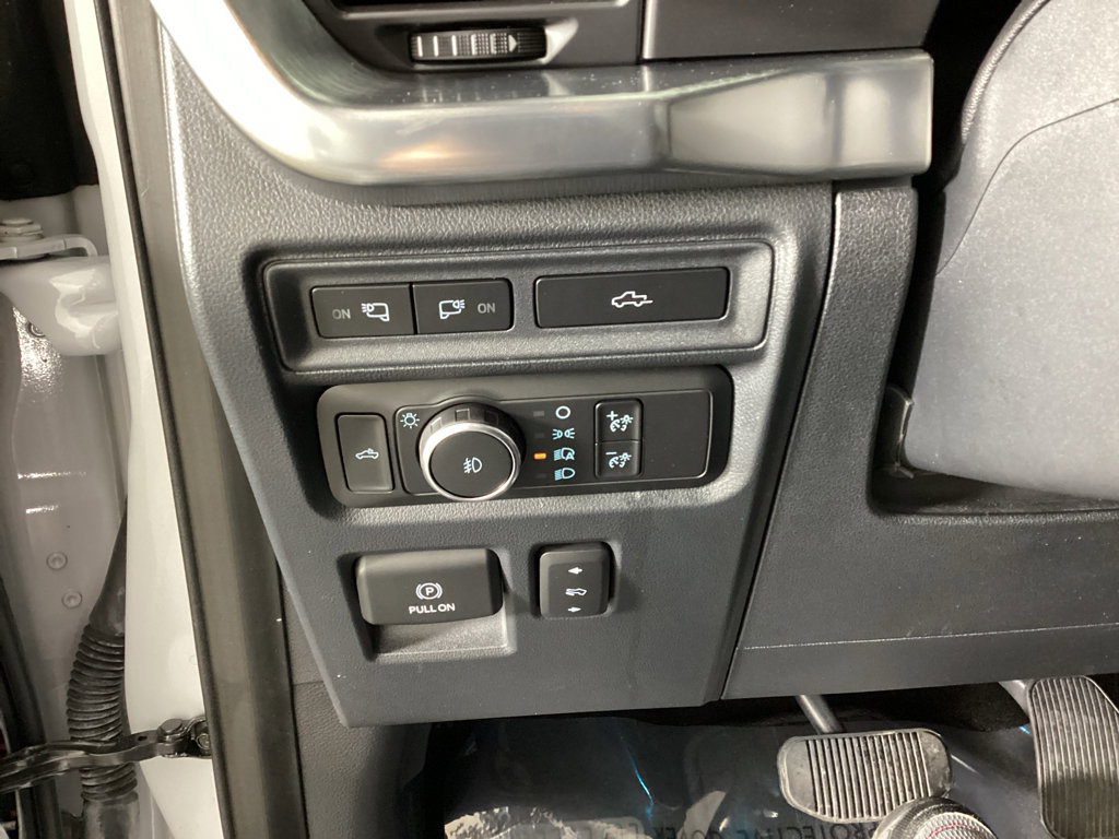 Used 2021 Ford F150 Lariat w/ Equipment Group 502A High image 23