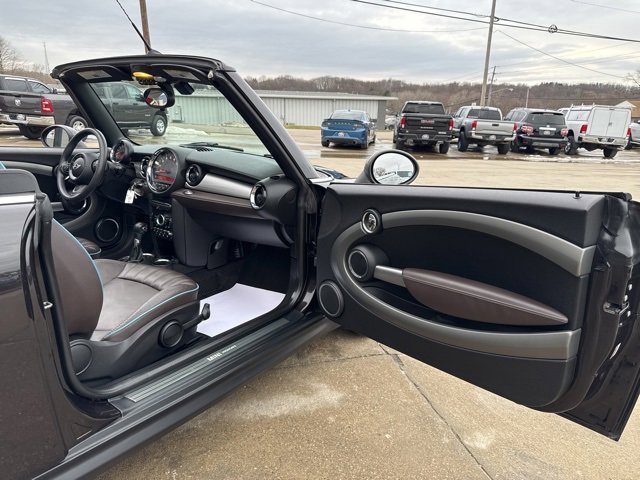 Used 2015 MINI Cooper S image 42