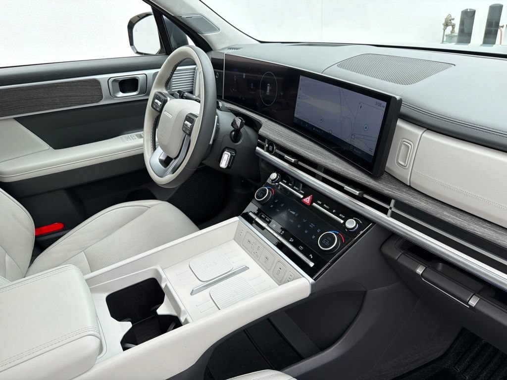 Used 2025 Hyundai Santa Fe Calligraphy AWD/4WD image 39