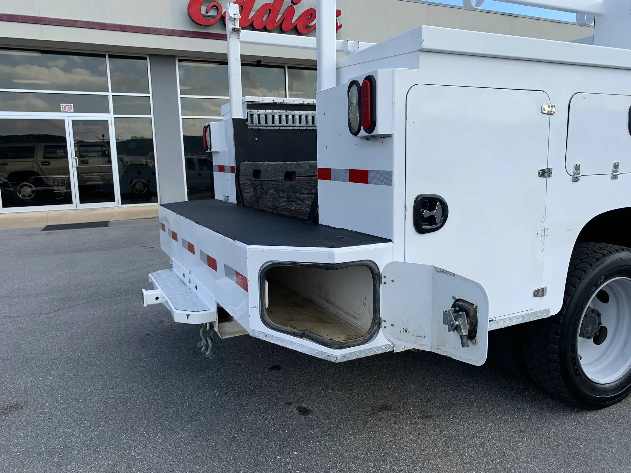 Used 2015 Ford F450 XL w/ Power Equipment Group AWD/4WD image 37