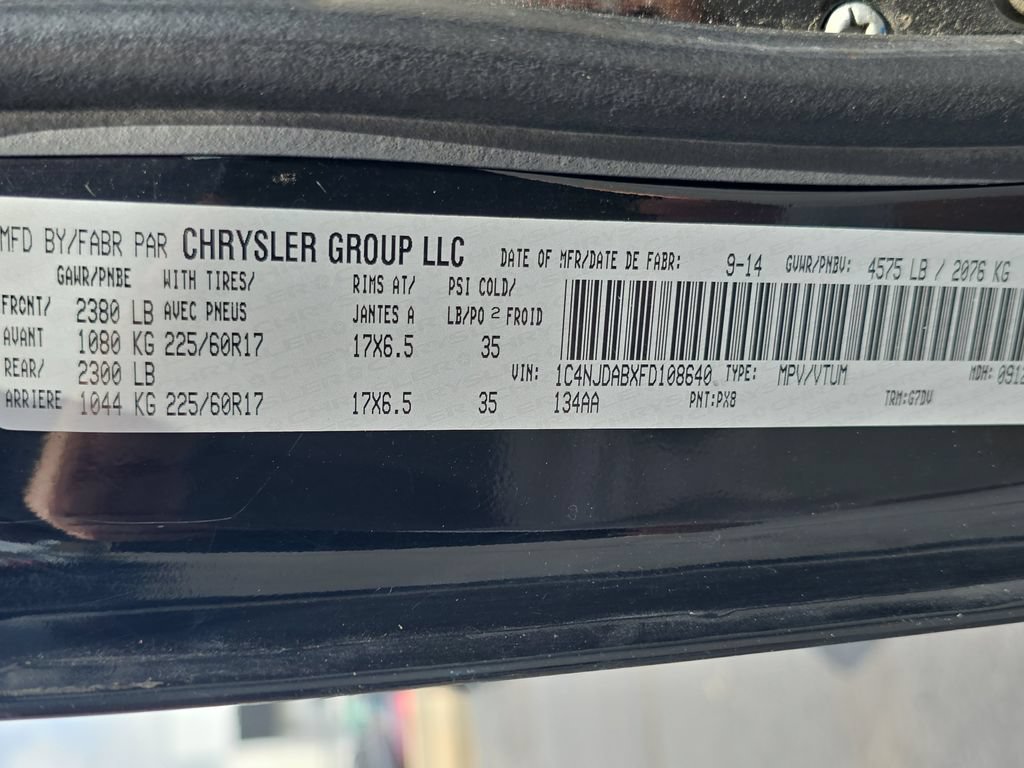 Used 2015 Jeep Compass 4WD image 32