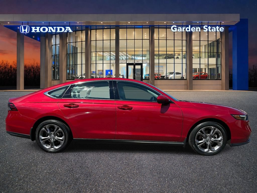 Certified 2023 Honda Accord EX image 5