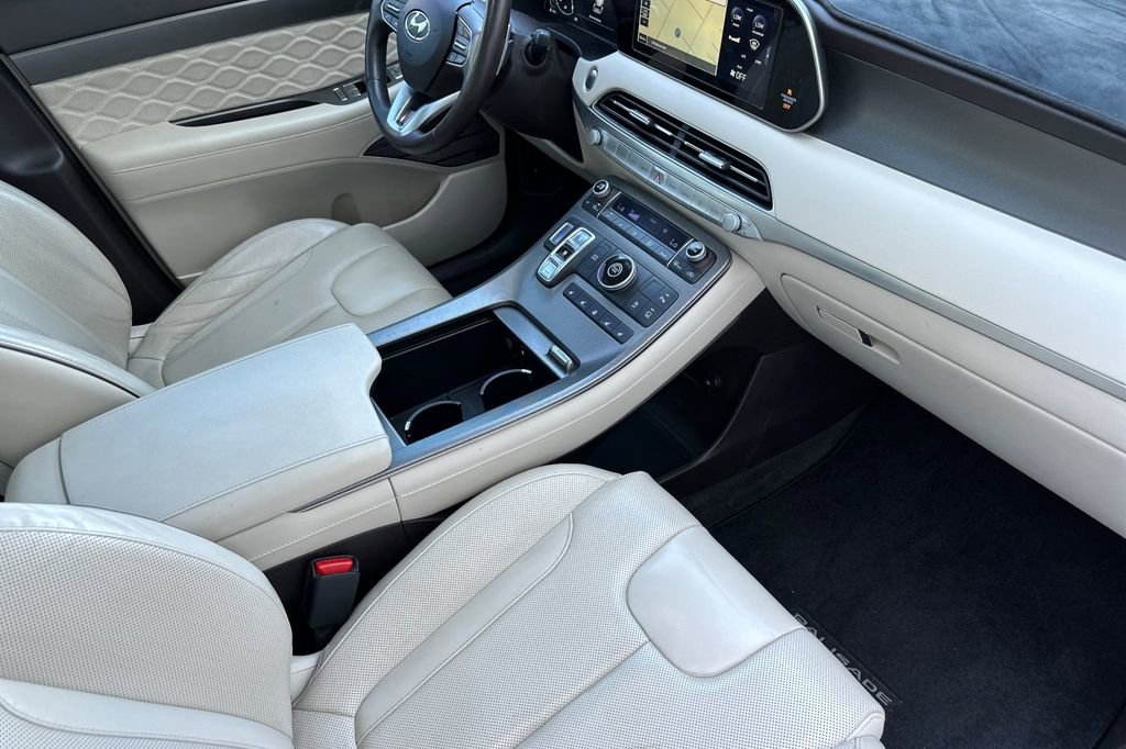 Used 2020 Hyundai Palisade Limited FWD image 17