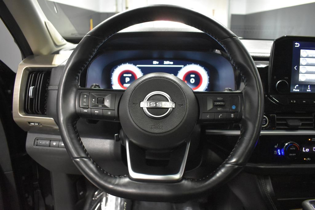 Certified 2024 Nissan Pathfinder Platinum image 28