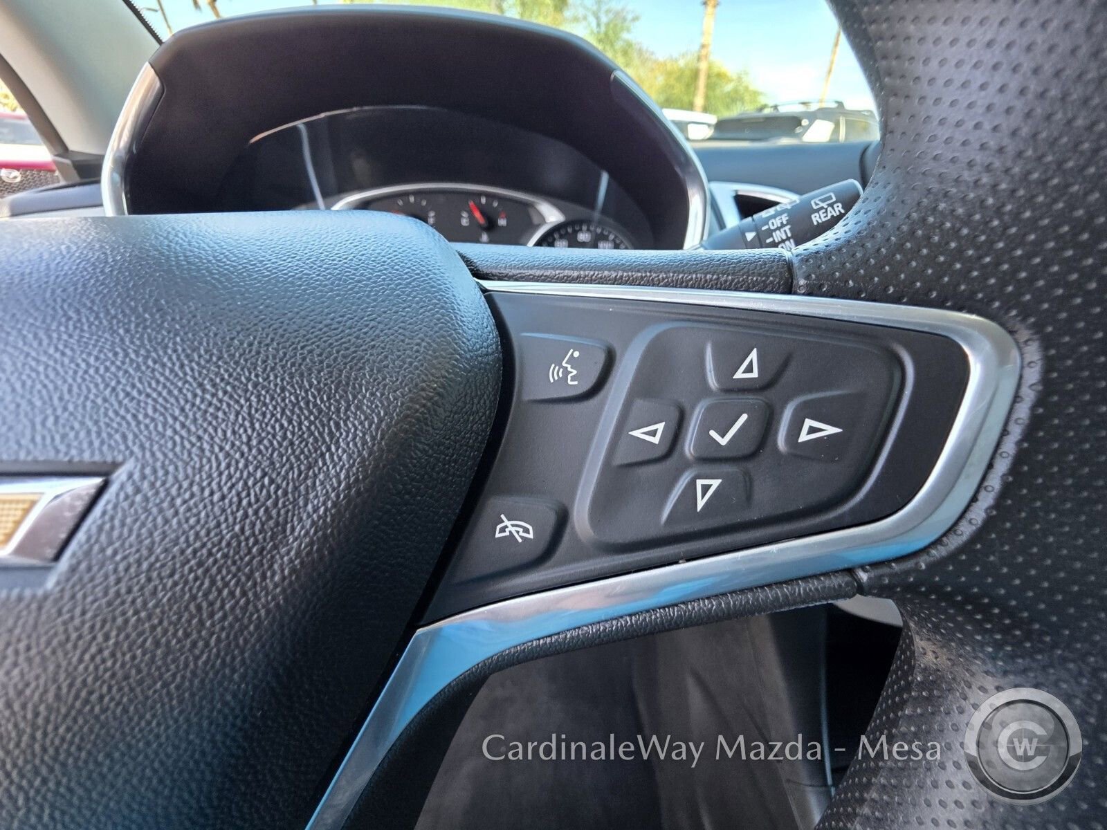 Used 2022 Chevrolet Equinox LT image 21
