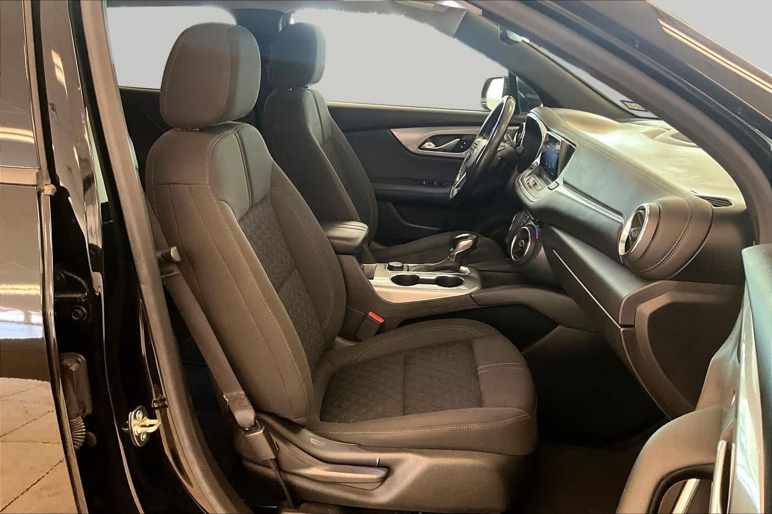 Used 2020 Chevrolet Blazer LT FWD image 8