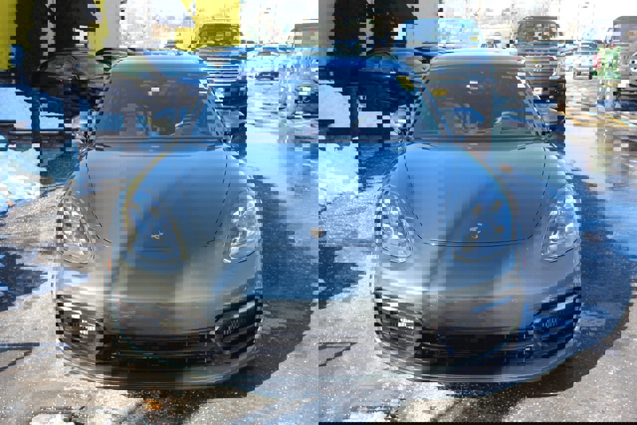 Used 2022 Porsche Panamera 4 image 24