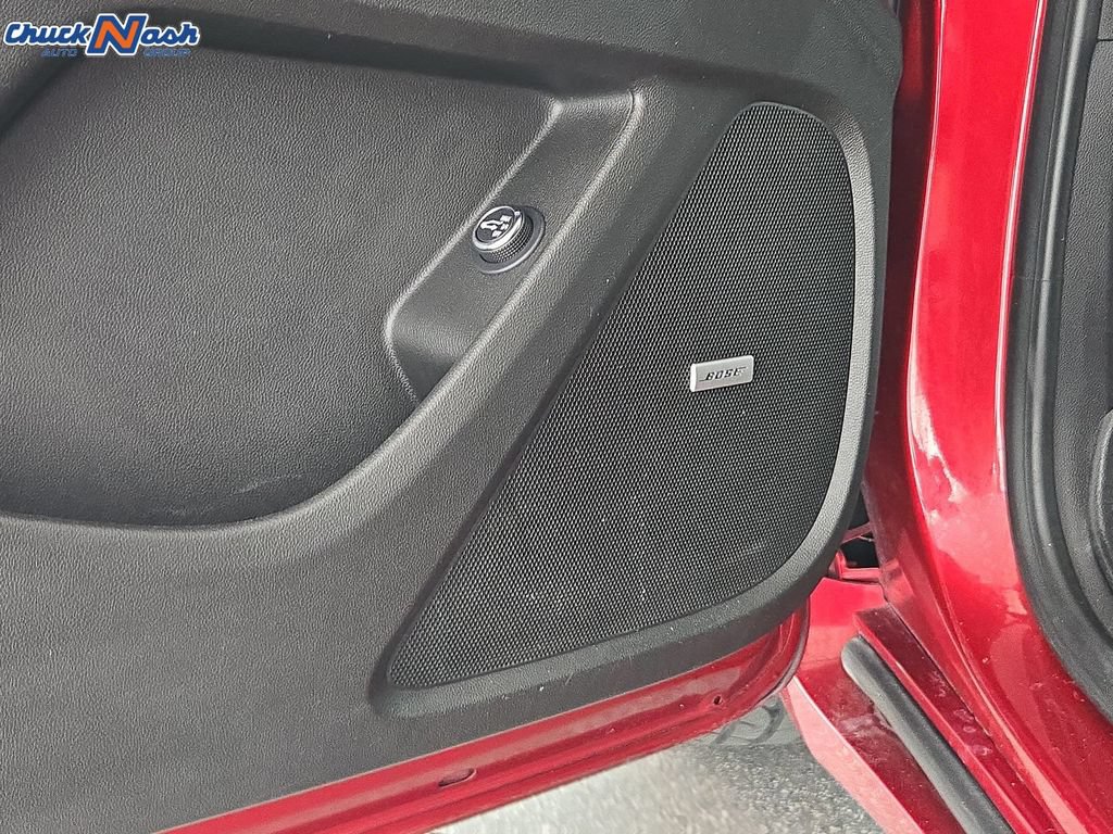 Used 2023 Chevrolet Traverse Premier w/ LPO, Floor Liner Package FWD image 29