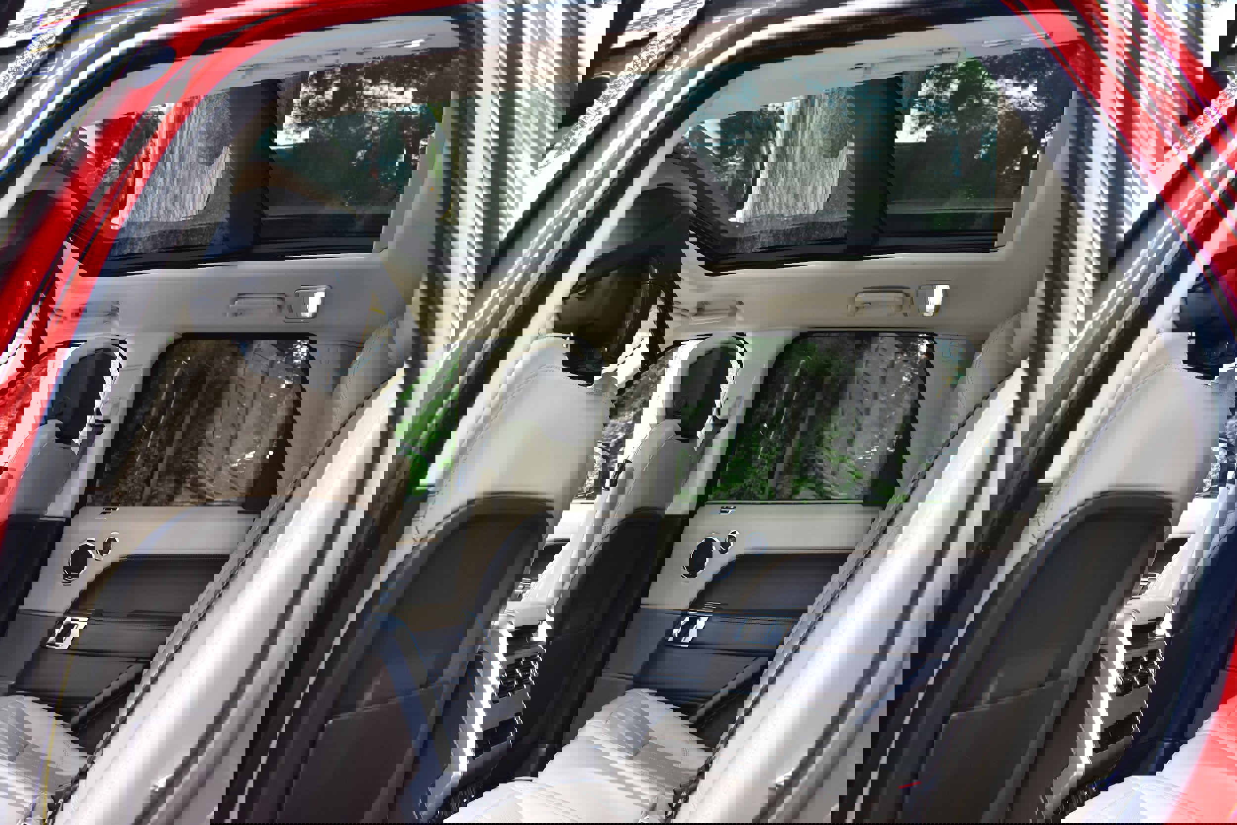 Used 2019 Land Rover Range Rover Sport HSE image 24