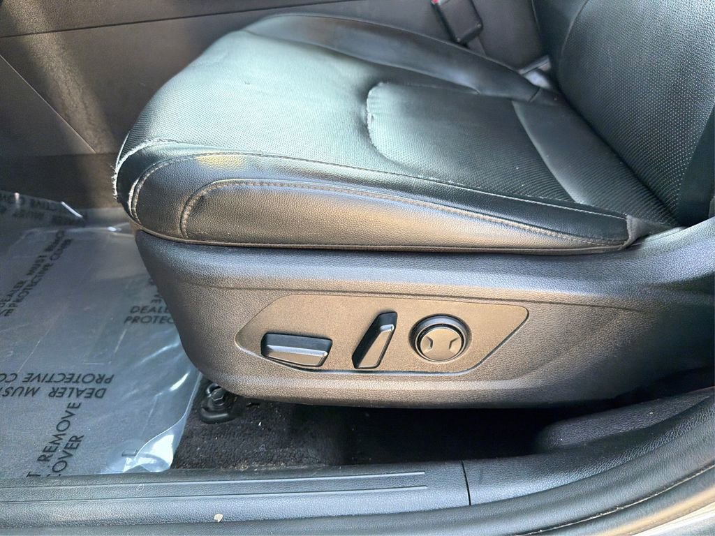 Used 2023 Kia Sportage EX image 19