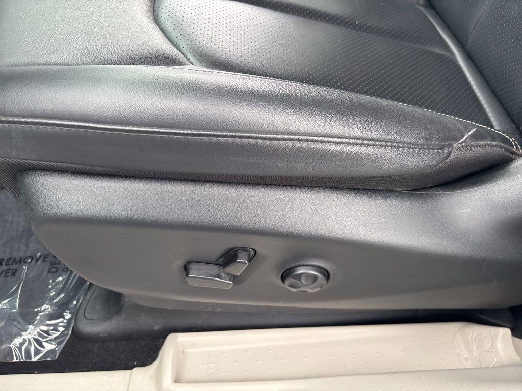 Used 2024 Chrysler Pacifica Touring-L w/ Road Tripper Package FWD image 50
