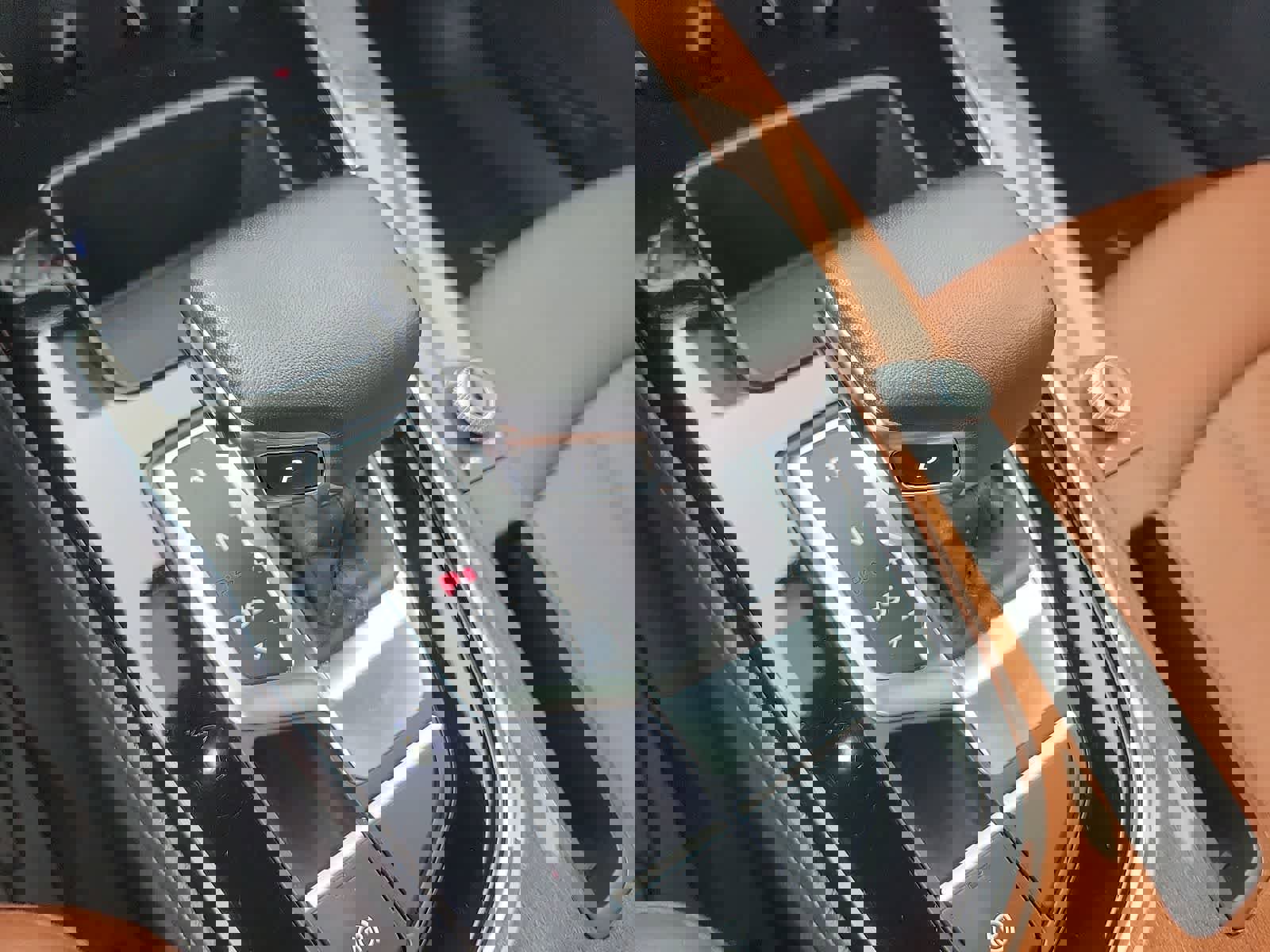 Used 2023 Audi A4 2.0T Premium w/ Convenience Package image 15