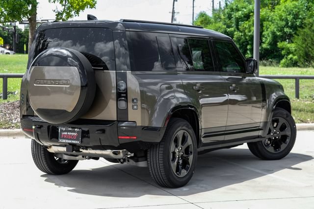 New 2026 Land Rover Defender 110 X-Dynamic SE AWD/4WD image 9
