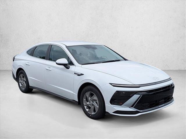 New 2026 Hyundai Sonata SE FWD image 3