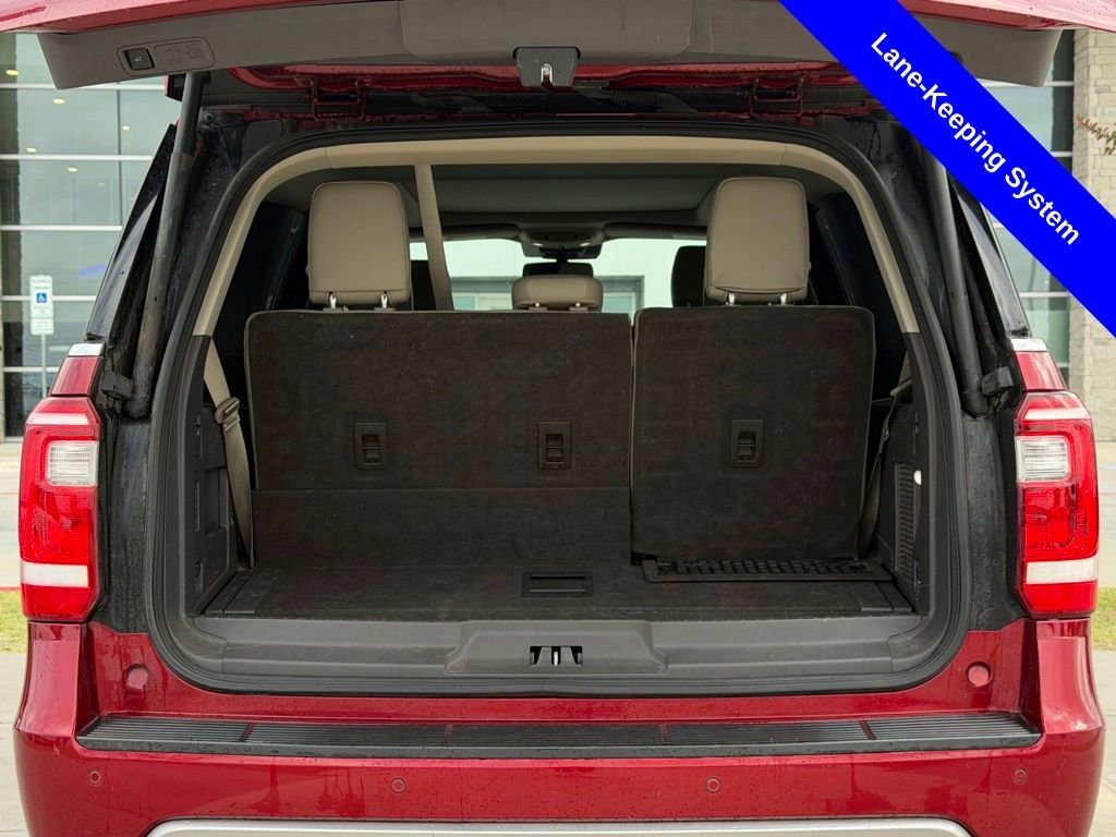 Used 2019 Ford Expedition XLT w/ Equipment Group 202A RWD image 29