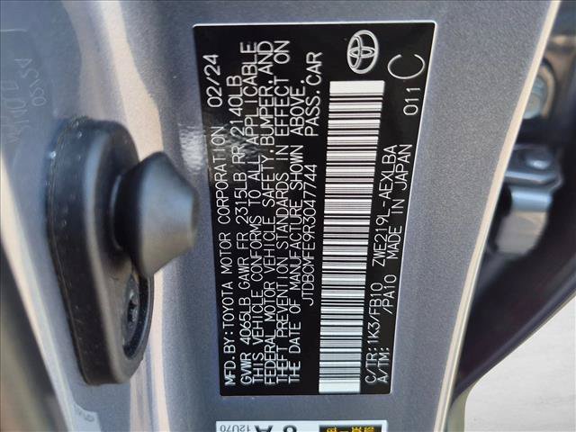 Used 2024 Toyota Corolla LE FWD image 22