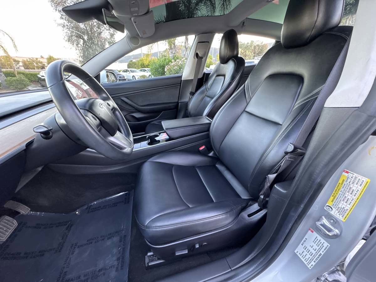 Used 2018 Tesla Model 3 Long Range image 20